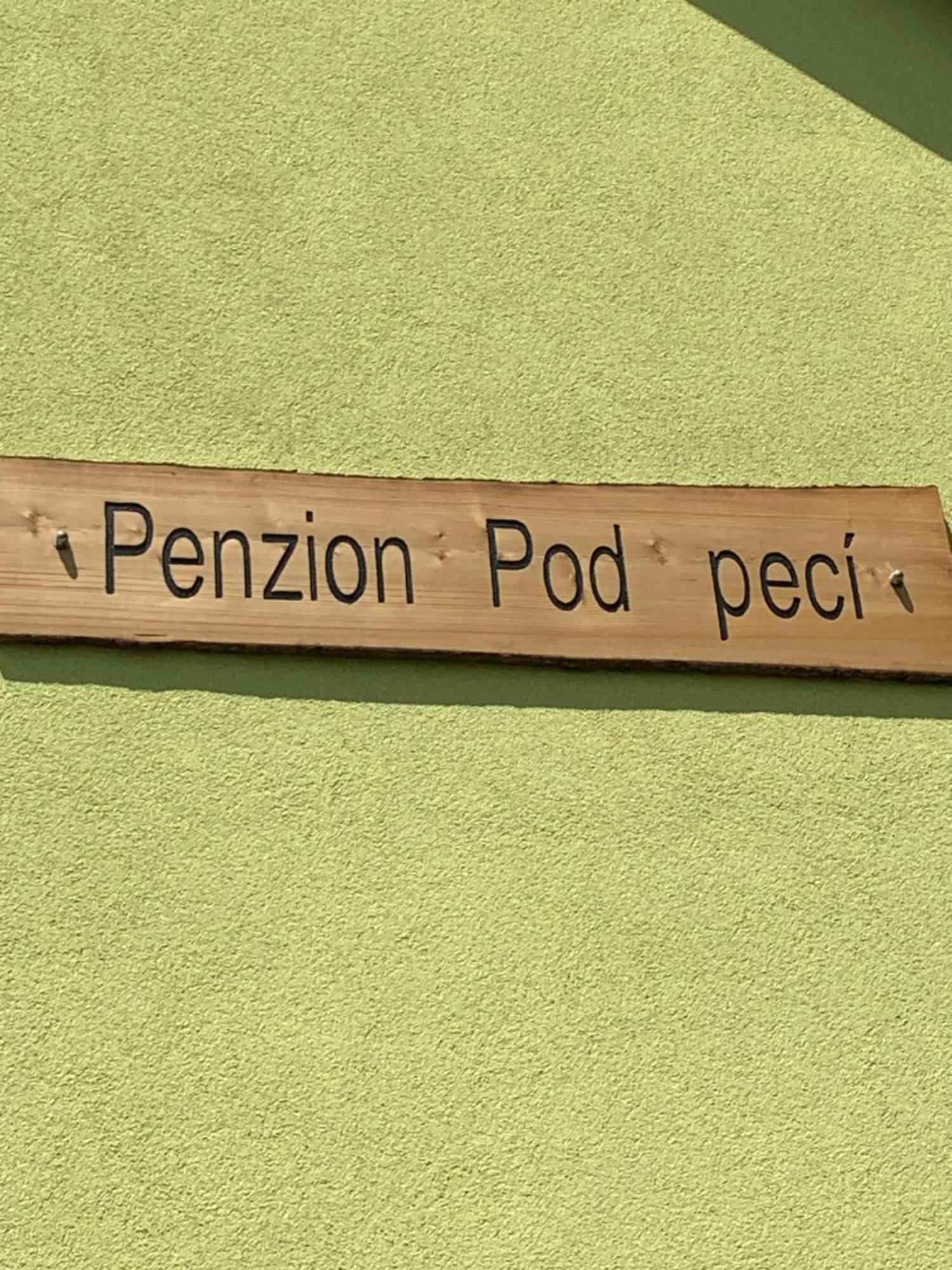 Penzion Pod Peci Lenora Extérieur photo